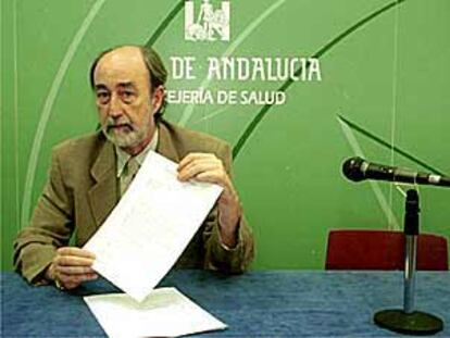 Ignacio Moreno, en el momento de anunciar la demanda contra las tabacaleras.