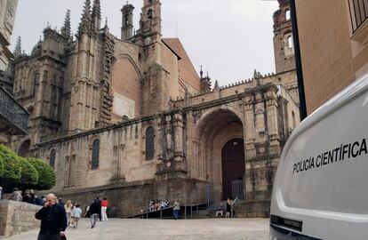La Catedral de Plasencia en la que la Policía Científica investiga el robo de varias joyas del interior del Museo Catedralicio. Marzo 24 de 2024.