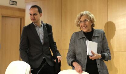 Calvo y Carmena, en la rueda de prensa del pasado lunes.