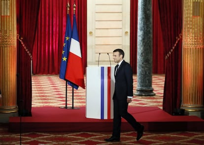 El lunes se espera que sea el día en que Macron nombre a su primer ministro con vistas a que el Gobierno pueda constituirse al día siguiente y celebrar su primer Consejo de Ministros el miércoles.