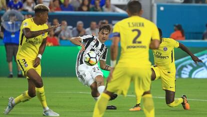 Dybala ante el PSG en la International Champions Cup 2017.