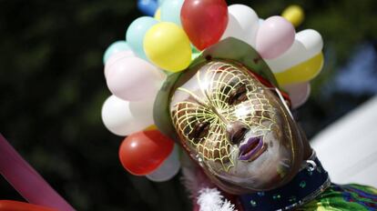 Participante da Parada LGBT neste domingo, em São Paulo.