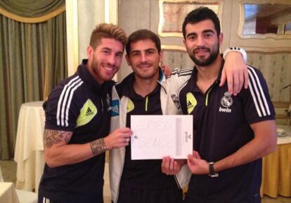 Ramos, Casillas y Albiol, con su mensaje de apoyo a Bence.