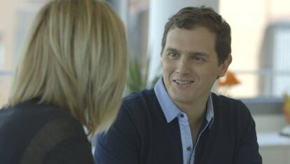 Albert Rivera conversa con Susanna Griso.  