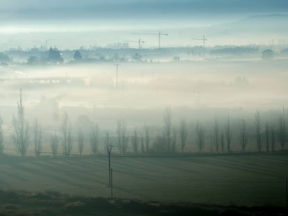 Bancos de niebla en Logroño, el domingo pasado.