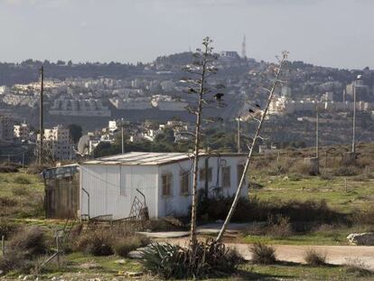 Una caravana en Givat Hamatos, colonia jud&iacute;a junto a Jerusal&eacute;n Este. 