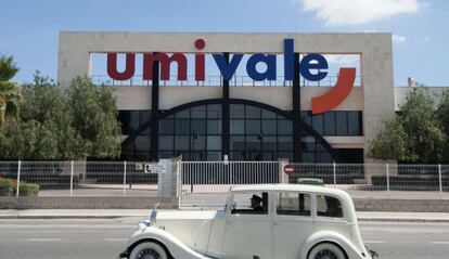 Fachada de la sede de Umivale en Quart de Poblet.