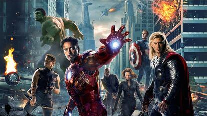 En primer plano, Robert Downey Jr. y Chris Hemsworth, en una entrega de 'Los Vengadores'.