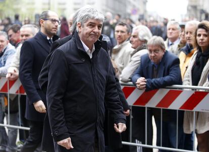 Paolo Rossi a su llegada al funeral de Cesare Maldini en la Basilica de Sant'Ambrogio de Milán. 