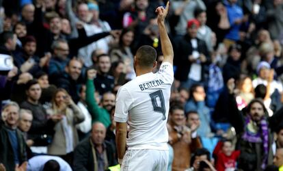 El jugador del Real Madrid celebra el gol.