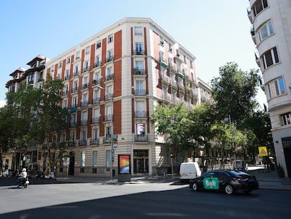 Edificio en el número 22 de la calle de Valázquez de Madrid.