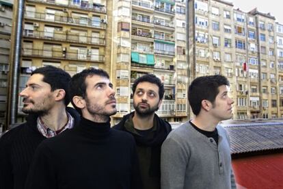 Els Amics de les Arts son: Dani Alegret, Joan Enric Barceló, Eduard Costa y Ferran Piqué.