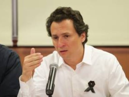 El director general Petróleos Mexicanos (Pemex), Emilio Lozoya, habla durante una rueda de prensa. EFE/Archivo