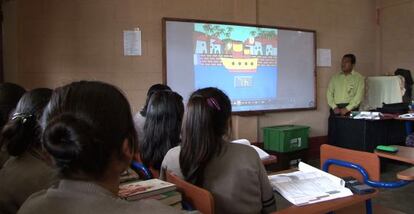 Telesecundaria en la aldea Xenimajuy&uacute;, en Tecpan, Guatemala