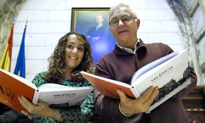 La concejala de Cultura, Glòria Tello, y el alcalde de Valencia, Joan Ribó.