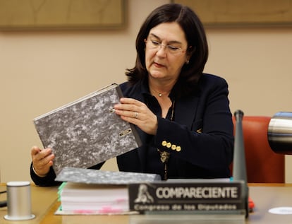 La presidenta de la CNMC, Cani Fernández, durante una Comisión de Asuntos Económicos en el Congreso de los Diputados, el 23 de marzo.