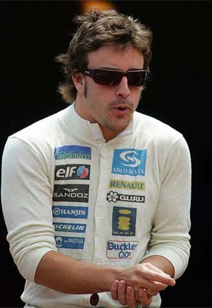 Fernando Alonso, poco antes de la calificación.