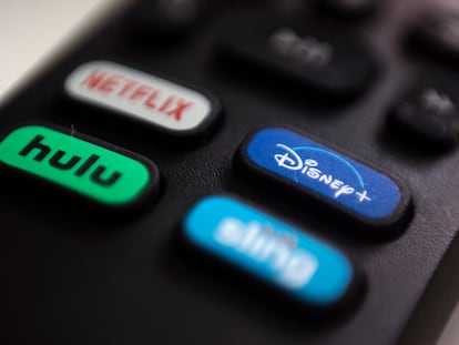 La inflación afecta al incremento de suscriptores de plataformas de contenido a la carta como Netflix y Disney+.