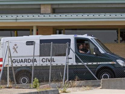 Furg&oacute;n de la Guardia Civil que traslad&oacute; a B&aacute;rcenas a la c&aacute;rcel de Soto del Real, el pasado 27 de junio.