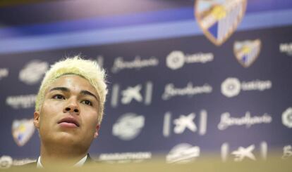 Adalberto Peñaranda durante su presentación como jugador del Málaga.
