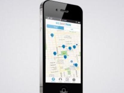 Aplicaci&oacute;n m&oacute;vil de WeSmartPark para localizar y reservar las plazas de parking.