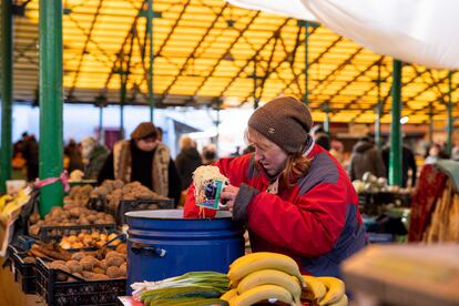 Mercado en el centro de la ciudad de Lviv, el 11 de marzo. 