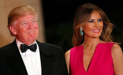 Donald y Melania Trump, en la gala anual de la Cruz Roja en Palm Beach la semana pasada.