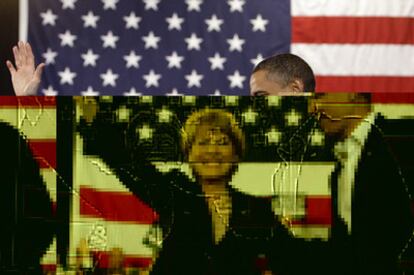 La candidata demócrata al Senado, Martha Coakley, junto a Obama en un acto el domingo en Boston.