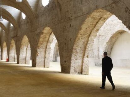 El arquitecto Guillermo Vázquez Consuegra en Las Atarazanas de Sevilla.