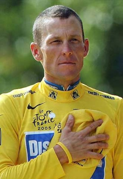 Lance Armstrong se retiró después de obtener en Los Campos Elíseos su séptimo Tour consecutivo.