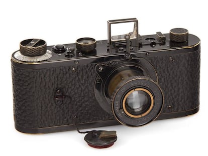 La c&aacute;mara fotogr&aacute;fica Leica de 1923 subastada por 2,4 millones. 