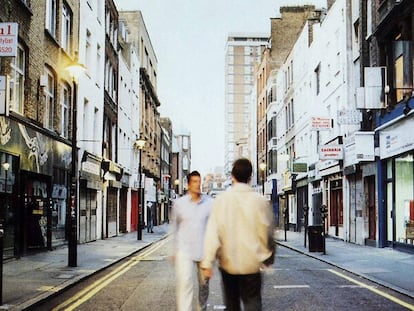 La portada de '(What´s the story) Morning glory?', segundo disco de Oasis es una foto de Berwick Street, en el Soho de Londres.