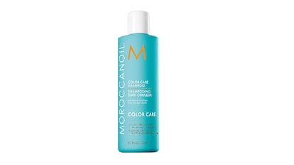 Un producto adecuado para dar brillo al pelo teñido. MOROCCANOIL.