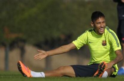Neymar, en la sesión de este lunes.