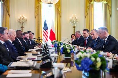 US President Joe Biden (2-L), Polish President Andrzej Duda (R) and Polish Prime Donald Tusk