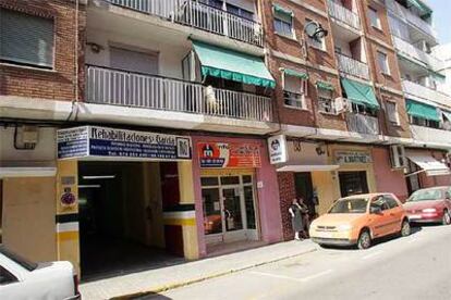 En esta calle de Quart de Poblet (Valencia) debería estar Herrero Mantenimiento, una de las denunciadas.
