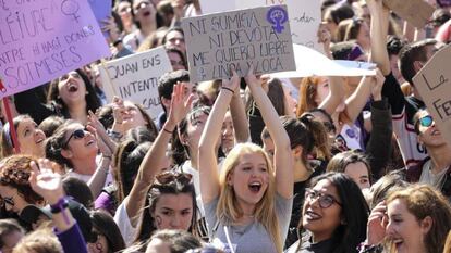 Manifestación contra la violencia machista con motivo del Día Internacional de la Mujer, en Barcelona.