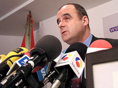Joseba Egibar, ayer durante una rueda de prensa.
