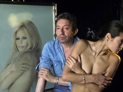 Serge Gainsbourg con la modelo Bambou, su pareja entre 1981 y 1991.