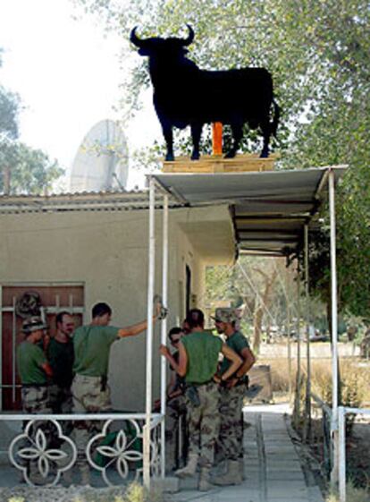 Soldados españoles, en su base de Diwaniya, al sur de Irak.