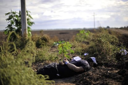 Cadáver de la serie 'Tus pasos se perdieron en el paisaje'.