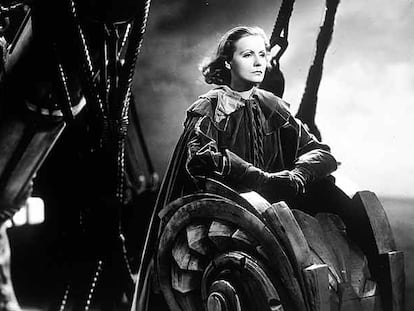 Greta Garbo, en una de las escenas más intensas de la película <i>La reina Cristina de Suecia</i>, de Rouben Mamoulian.