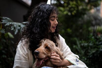 Sofía Petro with one of the family dogs, Bogotá, December 16, 2024.