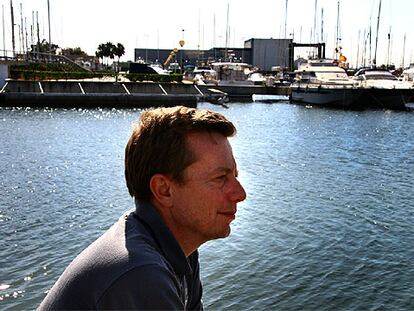Manolo Ruiz de Elvira, en el Club Náutico de Valencia.