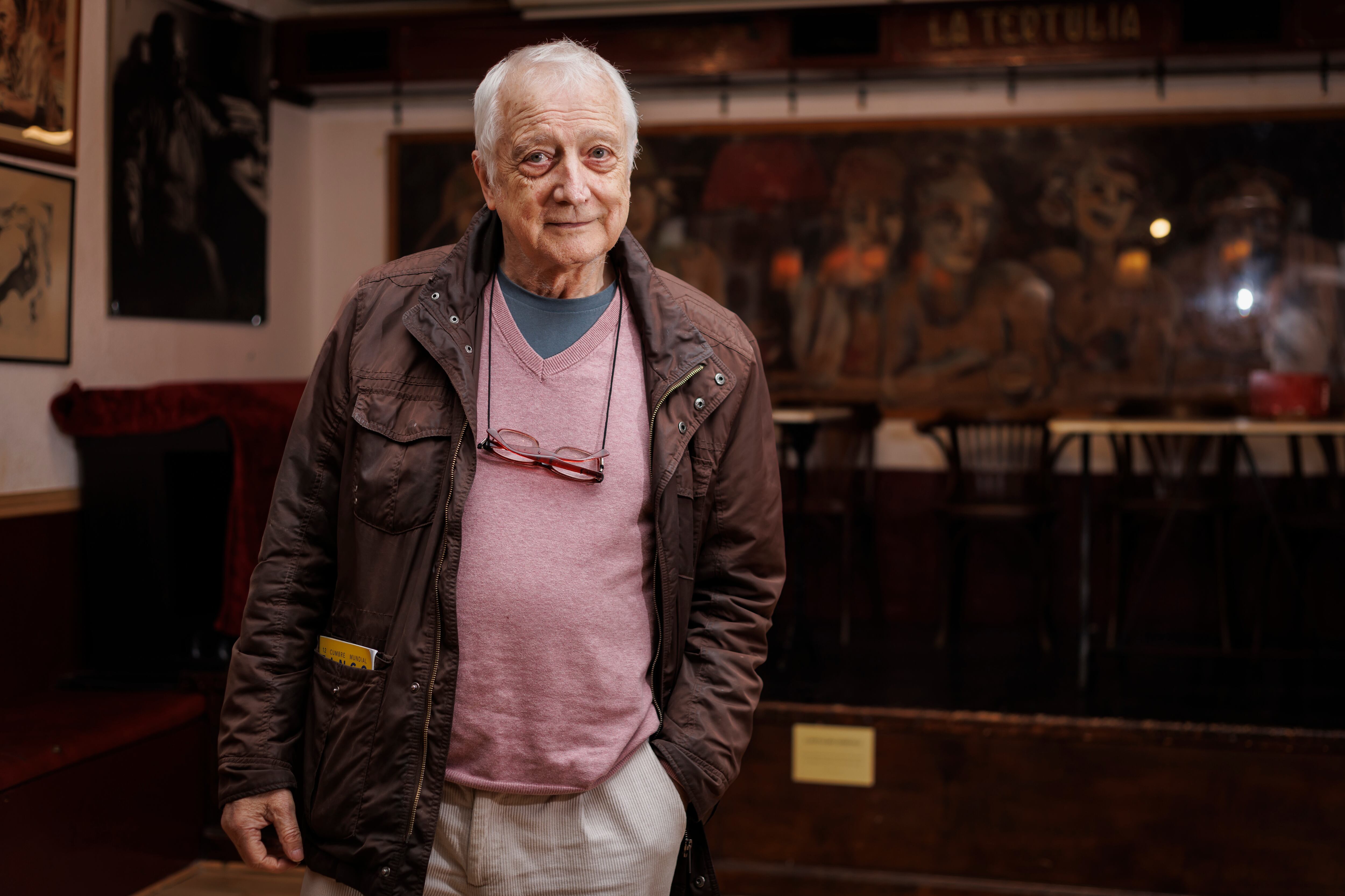 El dueño de La Tertulia, Tato Rébora, quien anuncia el cierre del mítico bar tras 46 años apostando por la cultura.