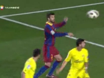 Polémica jugada de Piqué