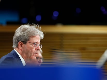 El comisario de Economía, Paolo Gentiloni, durante la rueda de prensa de este miércoles en Bruselas.