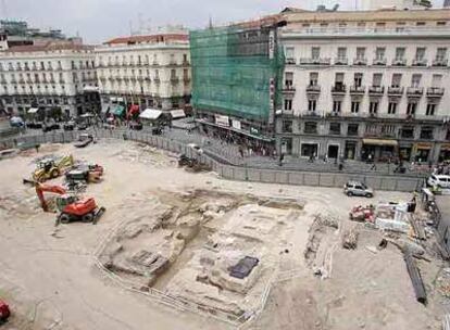 Restos de la iglesia del Buen Suceso hallados durante las obras de la estación de Sol.