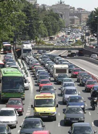 Atasco de tráfico cerca de Moncloa.