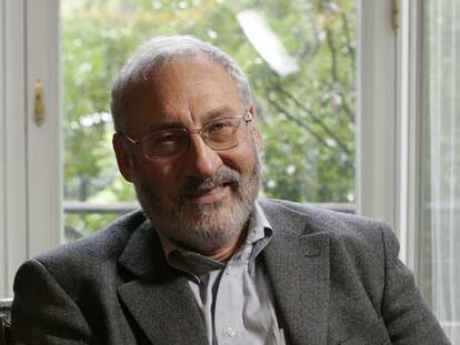 El premio Nobel de Economía y ex economista jefe del Banco Mundial, Joseph Stiglitz, durante una entrevista en una de sus visitas a Madrid.